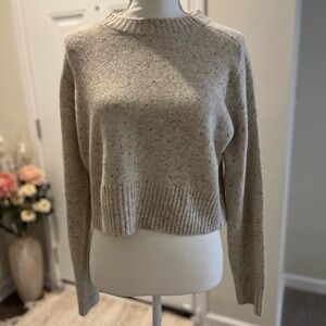 Universal Thread women’s cropped cream speckled super soft sweater size medium